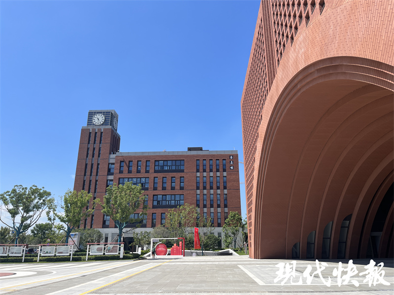 南外南部课程建设新城校区正式启用未来形成一校多址办学格局bsport体育入口(图4)
